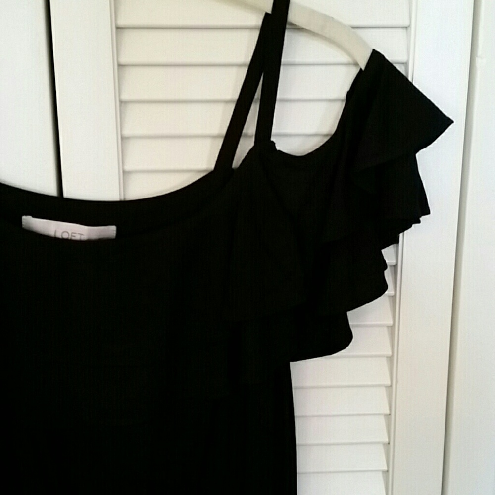 LOFT Ruffle Cold Shoulder Dress - Picture 4 of 7